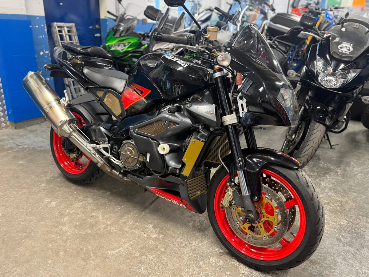 2004 Aprilla Tuono RSV1000R - Image 2