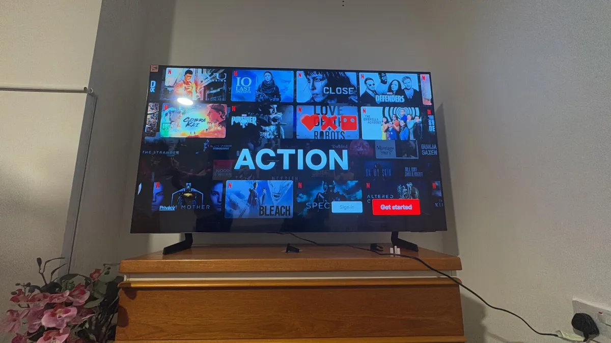 Samsung 55inch tv OLED 4KHDR android