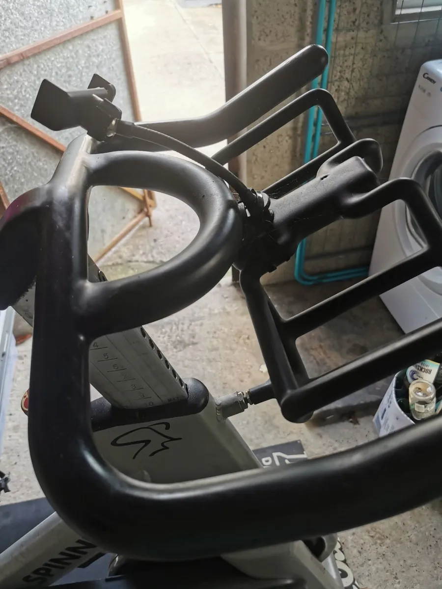Gym Spinning Bike - Image 1