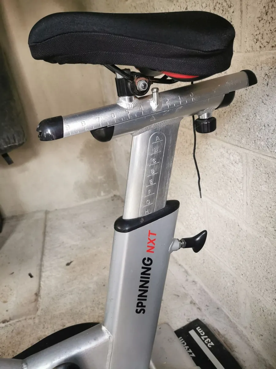 Gym Spinning Bike - Image 4