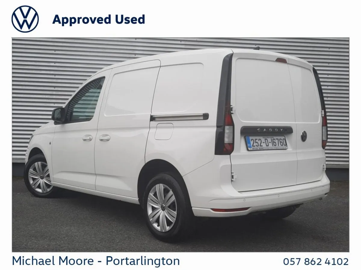 Volkswagen Caddy CADDY CARGO BUS TDI 102BHP  M6F - Image 3