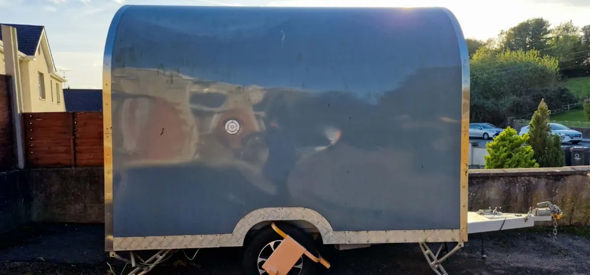 Food trailer - Image 2