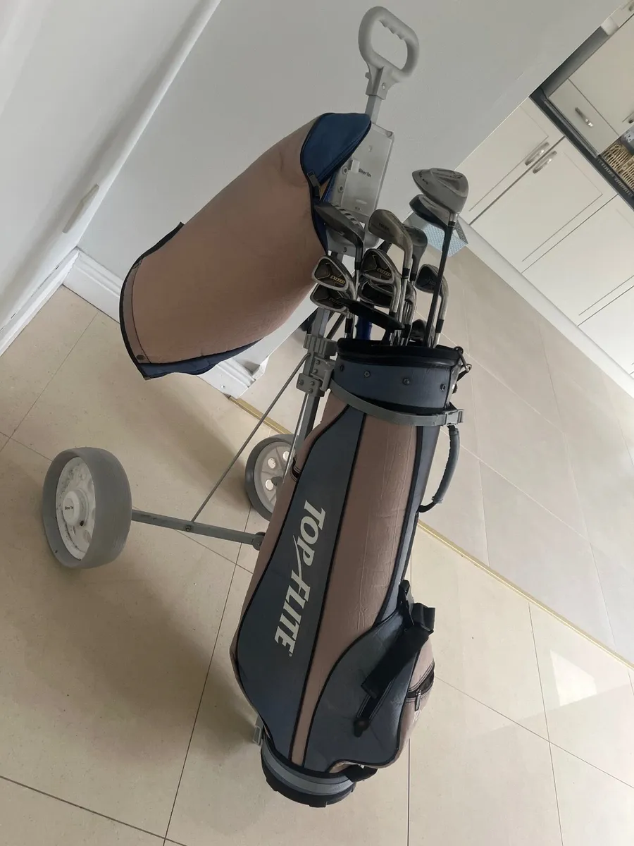 Golf Clubs and Trolly - Image 3