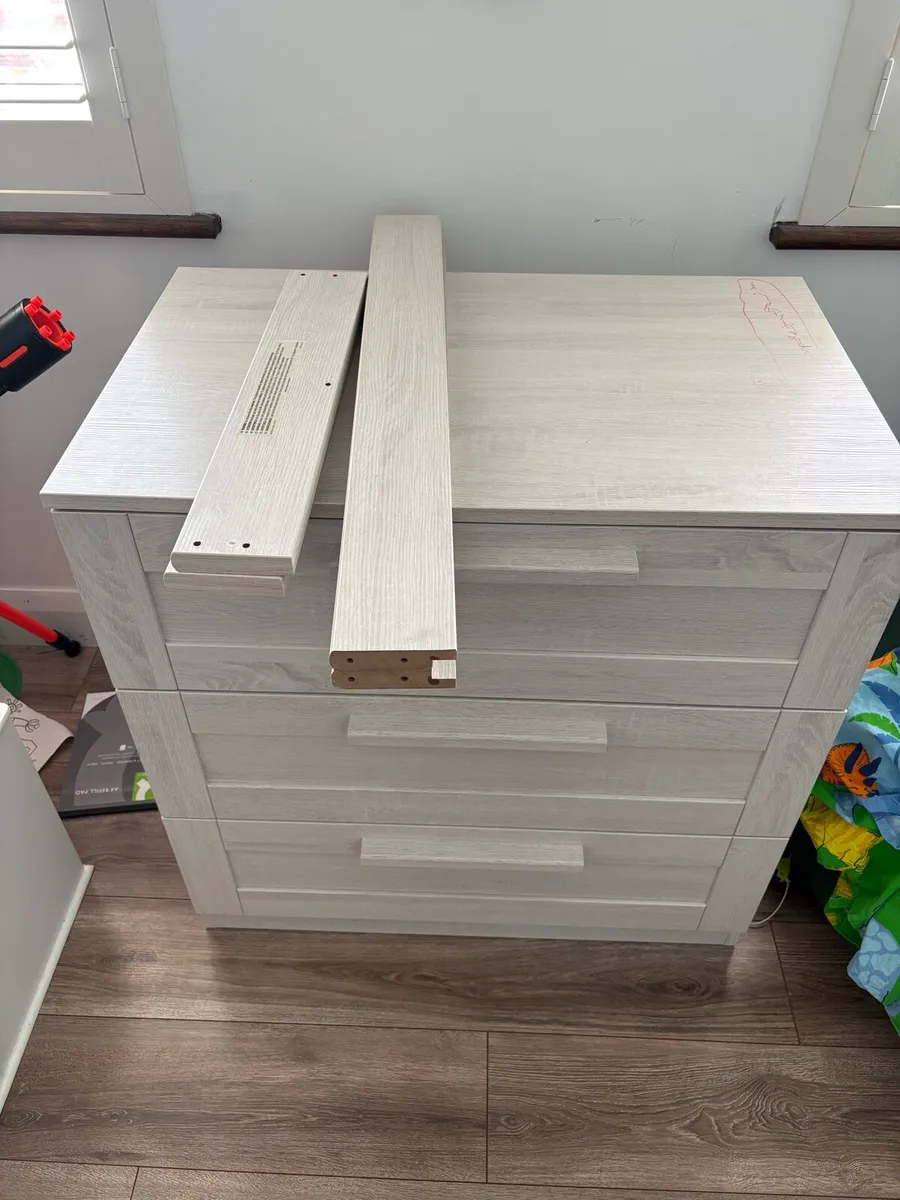 Mamas and Papas wardrobe and changing table - Image 2