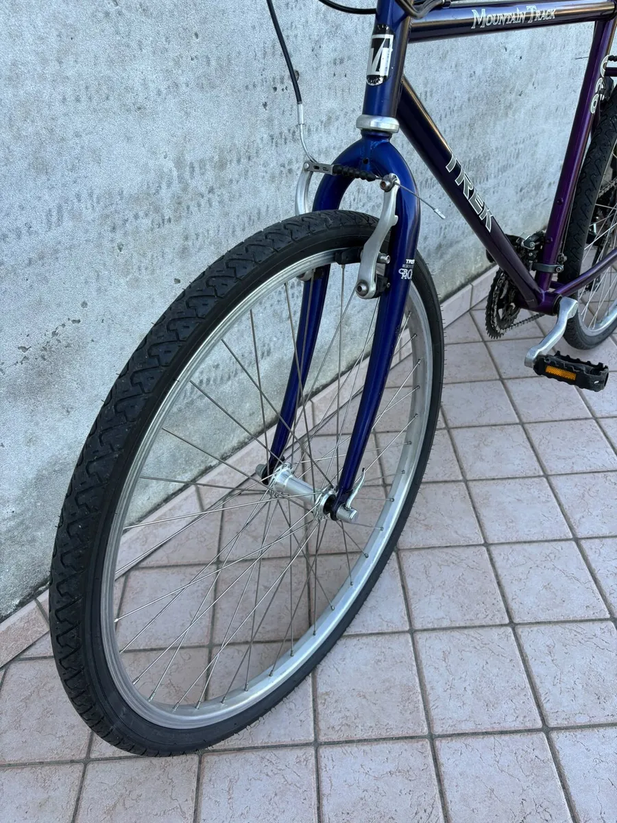 Mountain Bike - Image 2