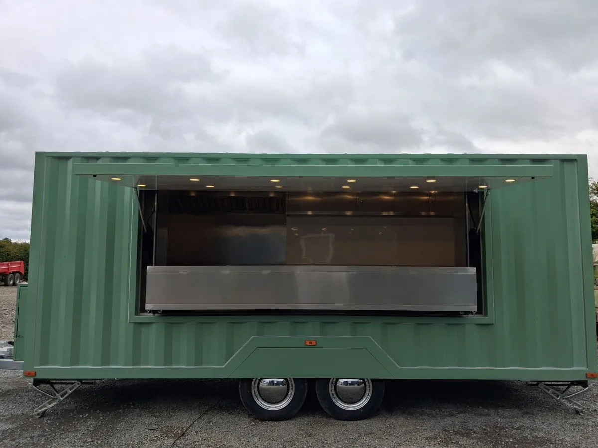 5.5 Meter Container Trailer by Retro Food Trucks - Image 4