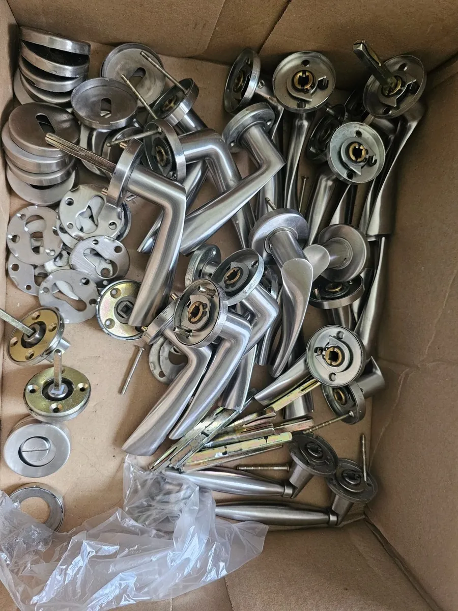 10 Brushed Chrome Door Handle sets & Escutcheons - Image 3