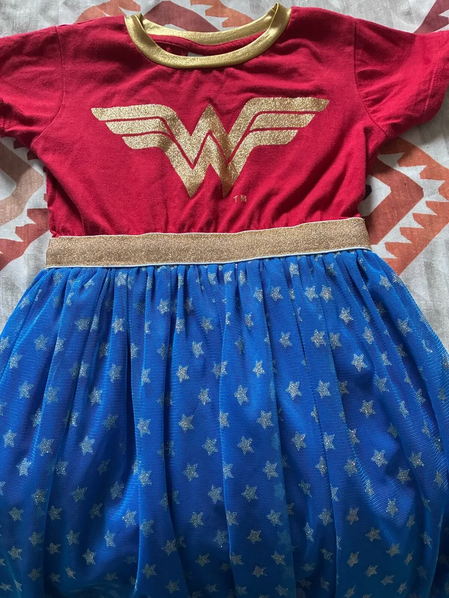 Wonder woman costume 4-5 years - Image 2