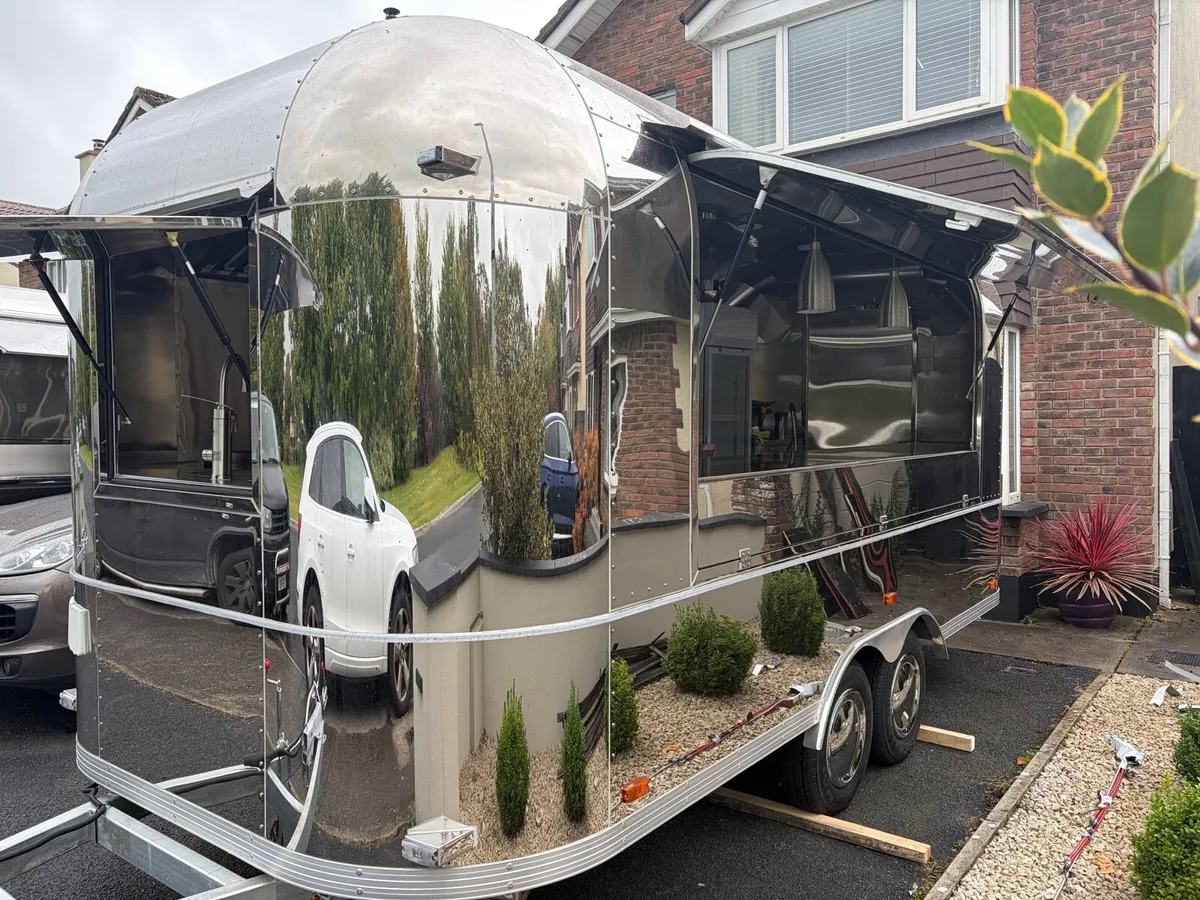 Airstream Food Trucks - Image 3