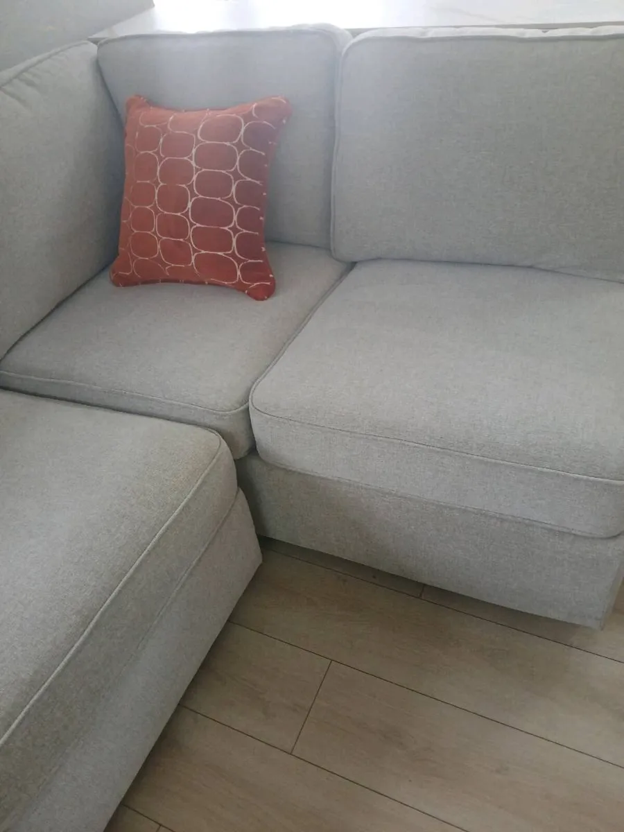 Corner sofa - Image 1