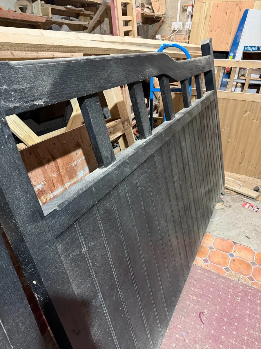 Wooden Gates - Image 1