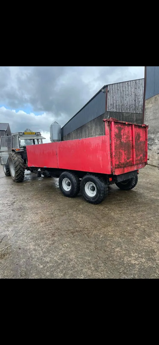 Tipping trailer - Image 1