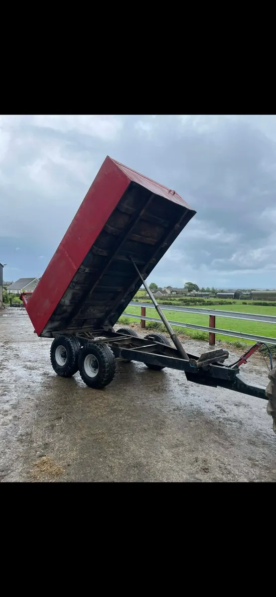 Tipping trailer - Image 2