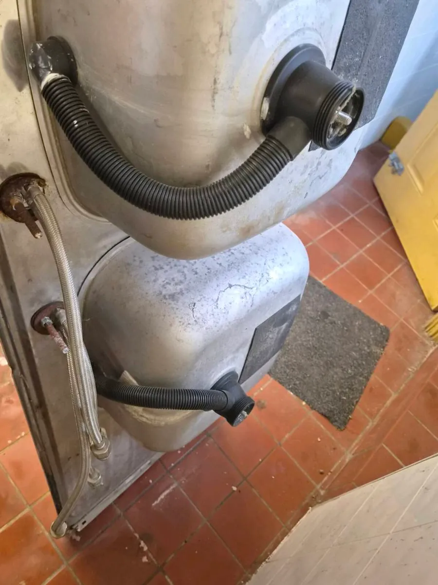 Industrial commertial double sink - Image 3