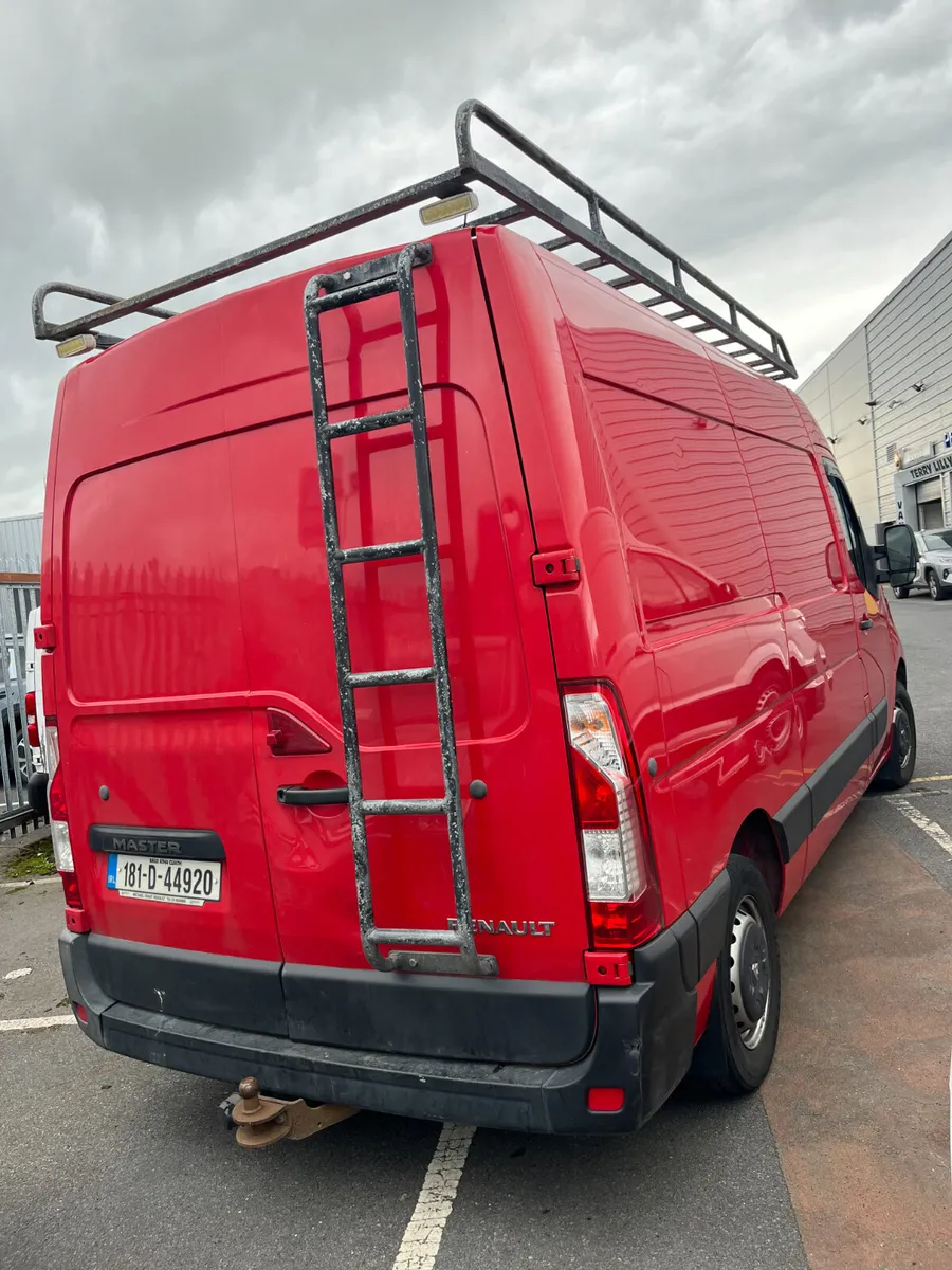 Renault Master 2018  M/W/B TRADE SALE - Image 4