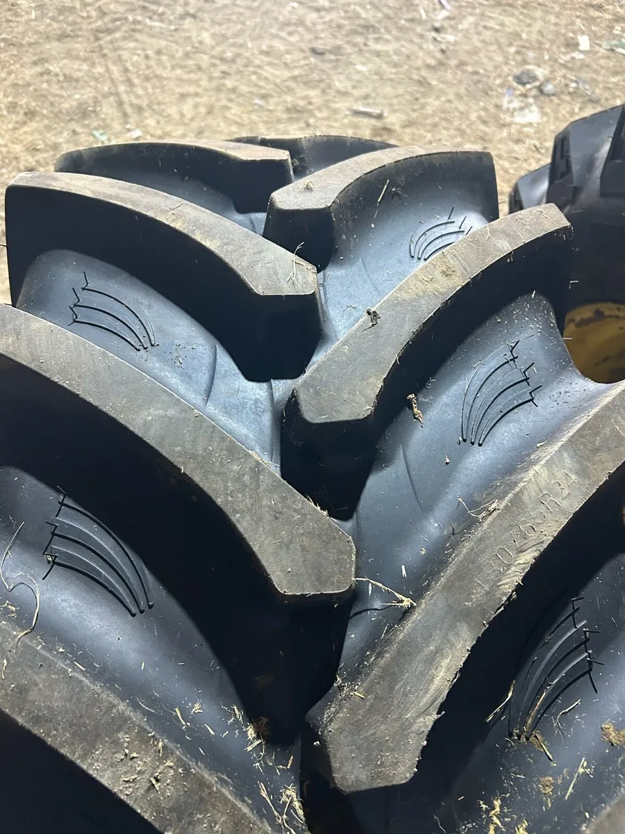 John Deere Tractor tyres - Image 4