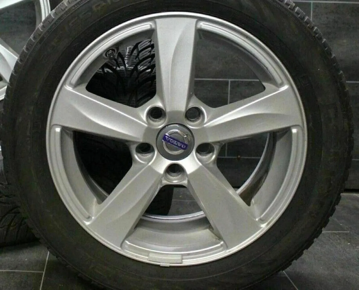 4 x Volvo Centre Caps - FREE POST - Image 3