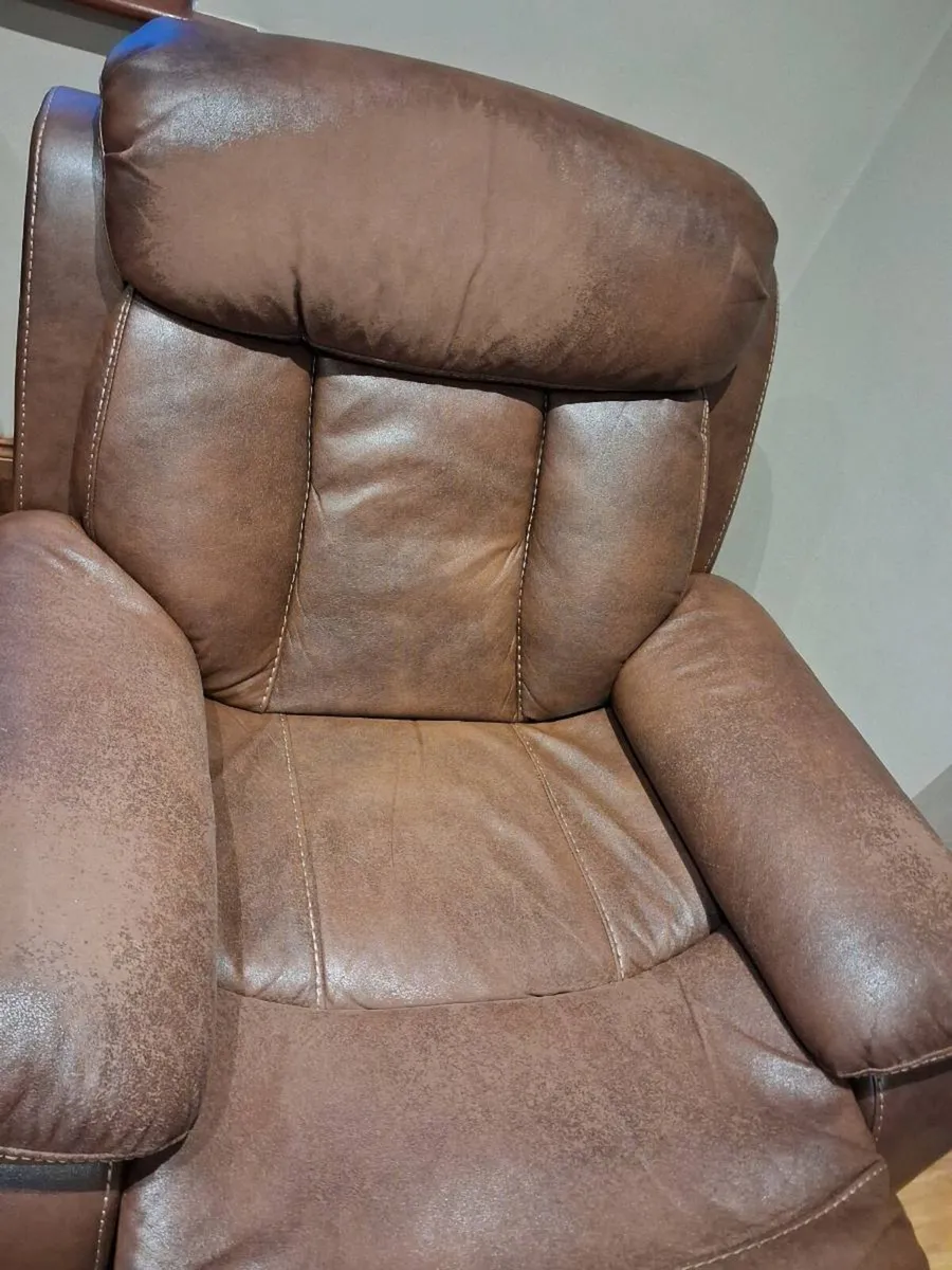 Chair - Image 3
