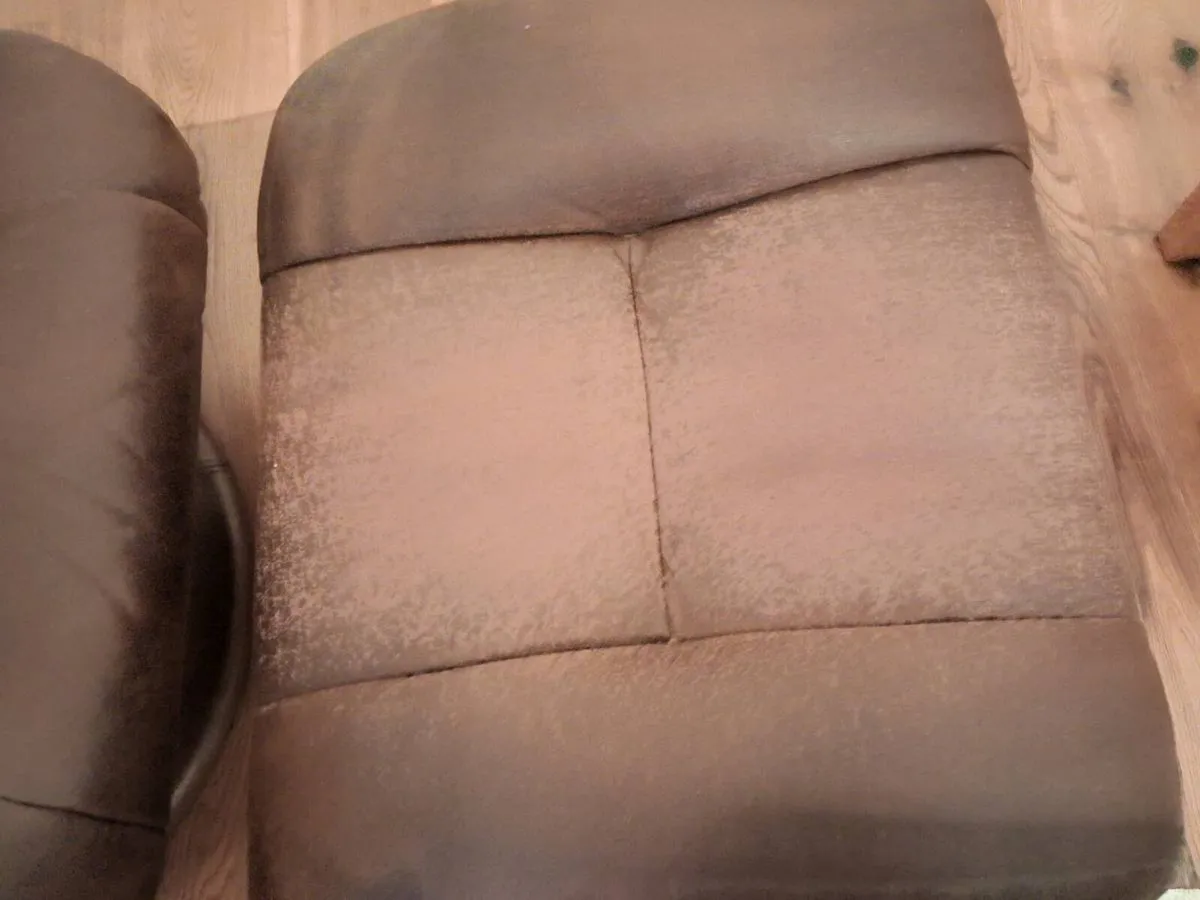 Chair - Image 3