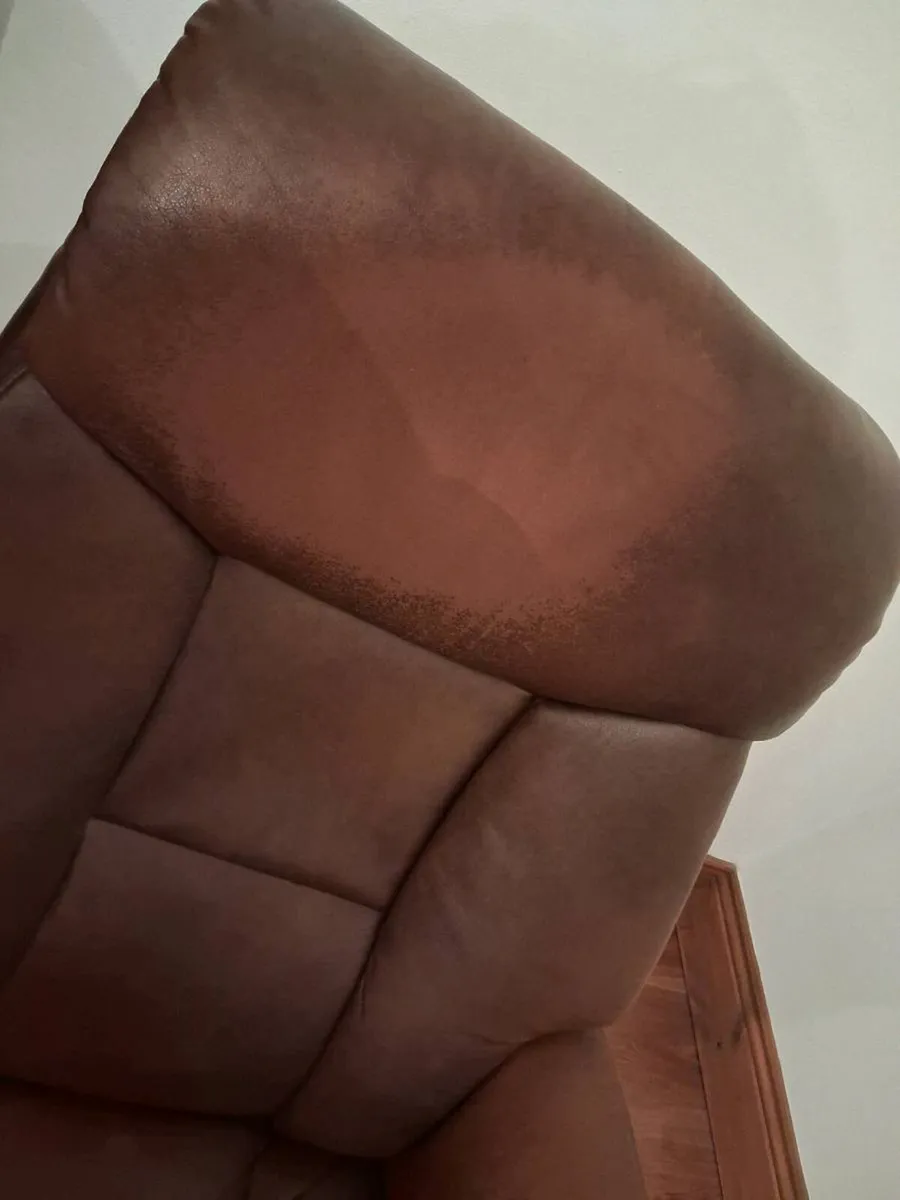 Chair - Image 4