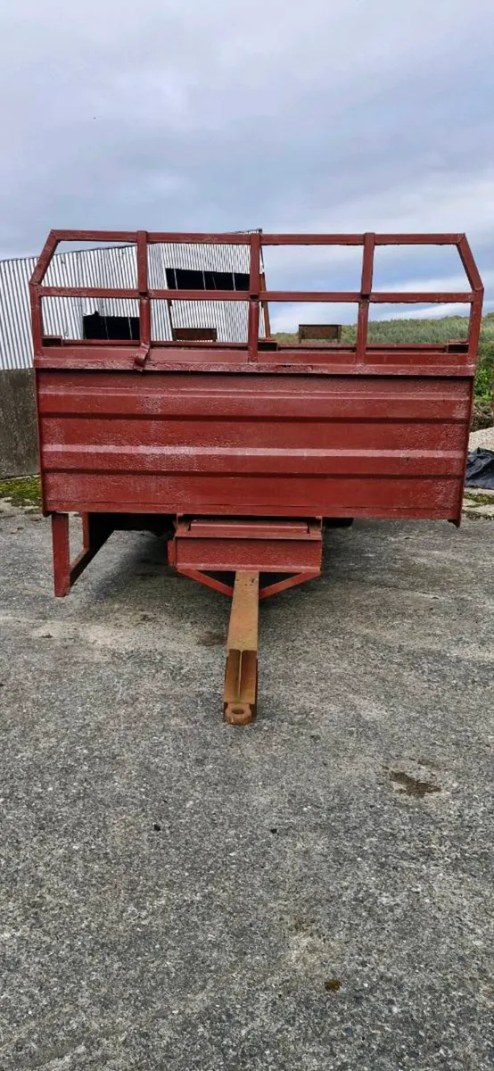 Low loader - Image 1