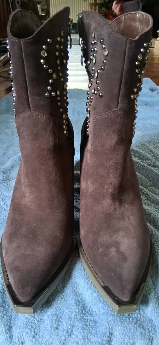 Leather ankle boots - Image 3