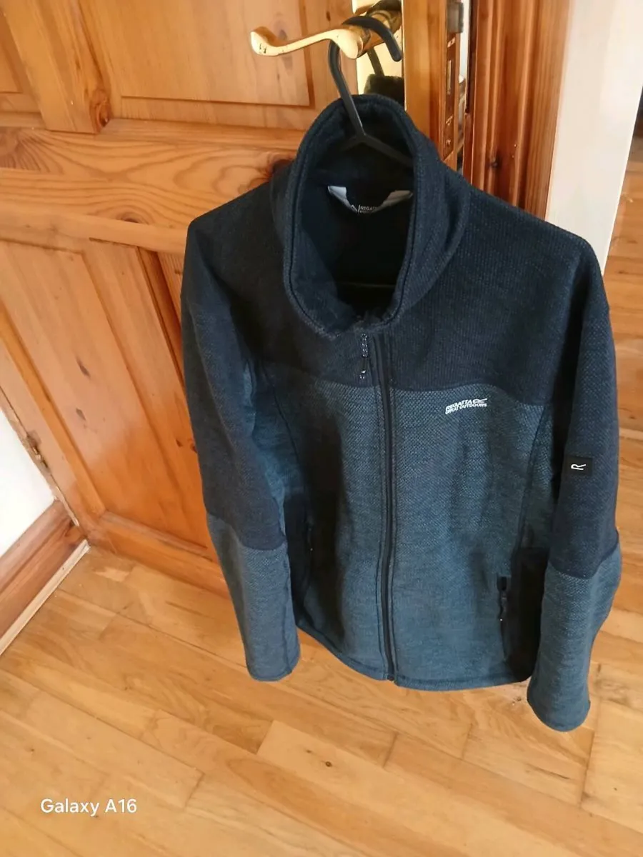Regetta mens jacket unwanted gift can deliver - Image 1