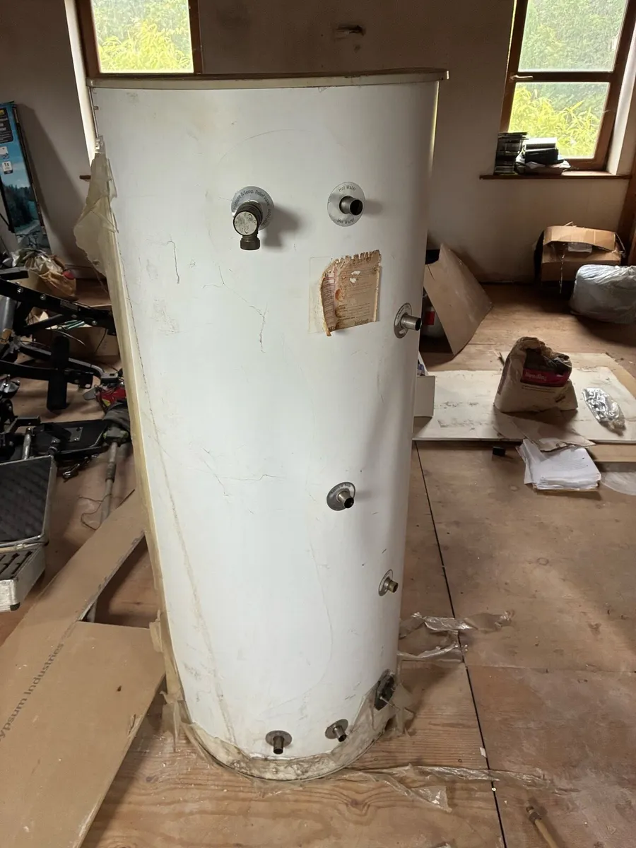 Cylinder stainless steel - Image 1