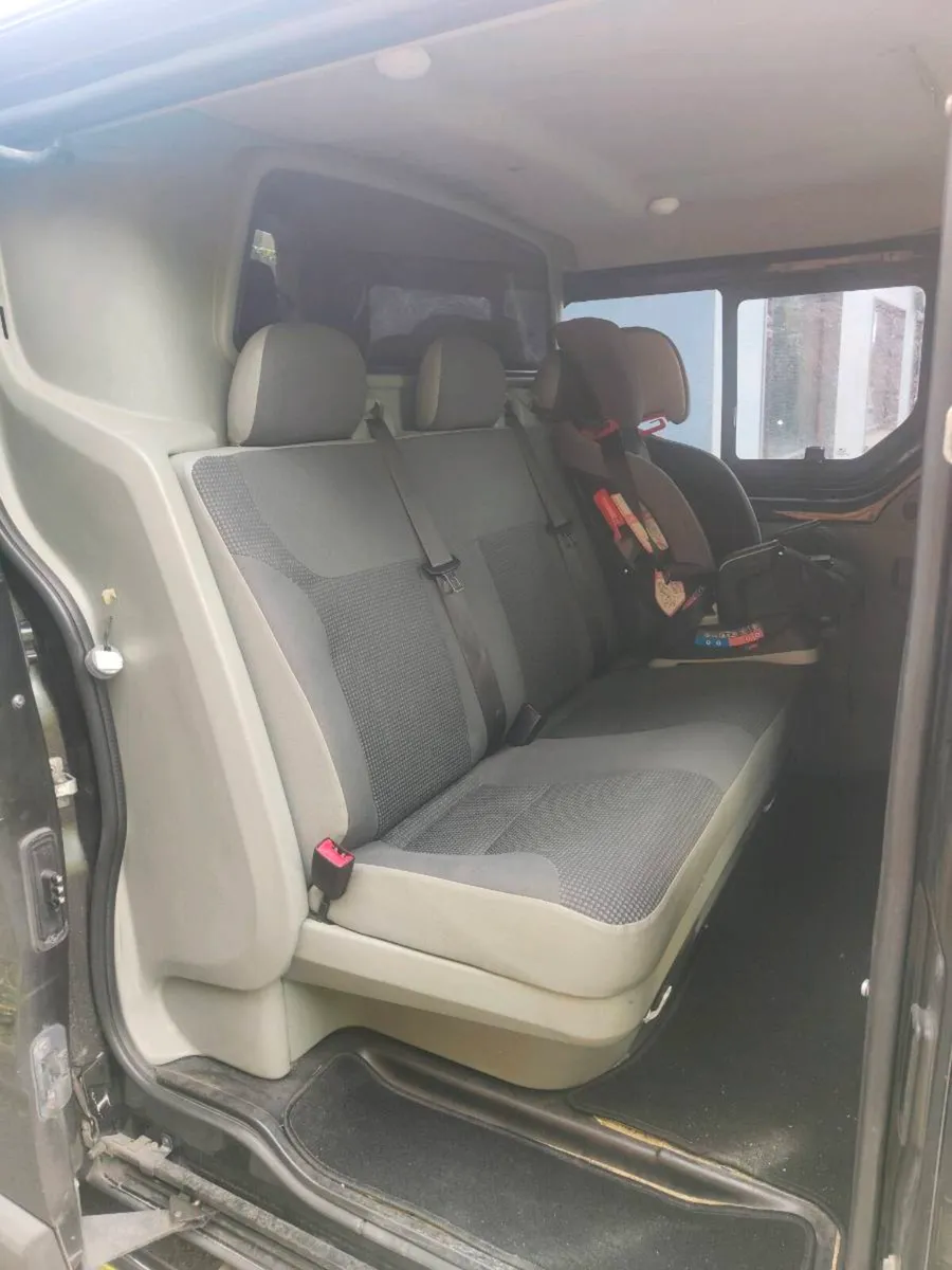 Vauxhall Vivaro Crew cab - Image 3