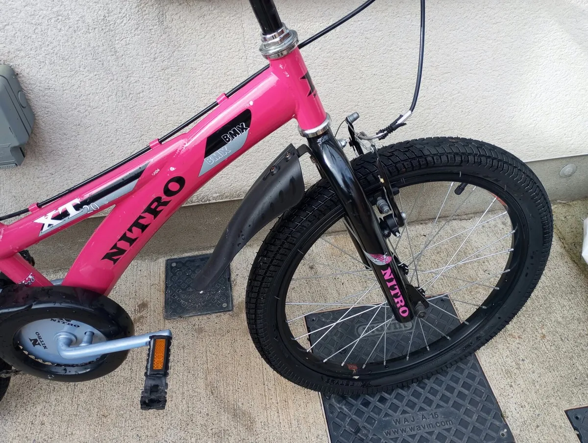 Kids nitro bike size 20 inch wheels - Image 3