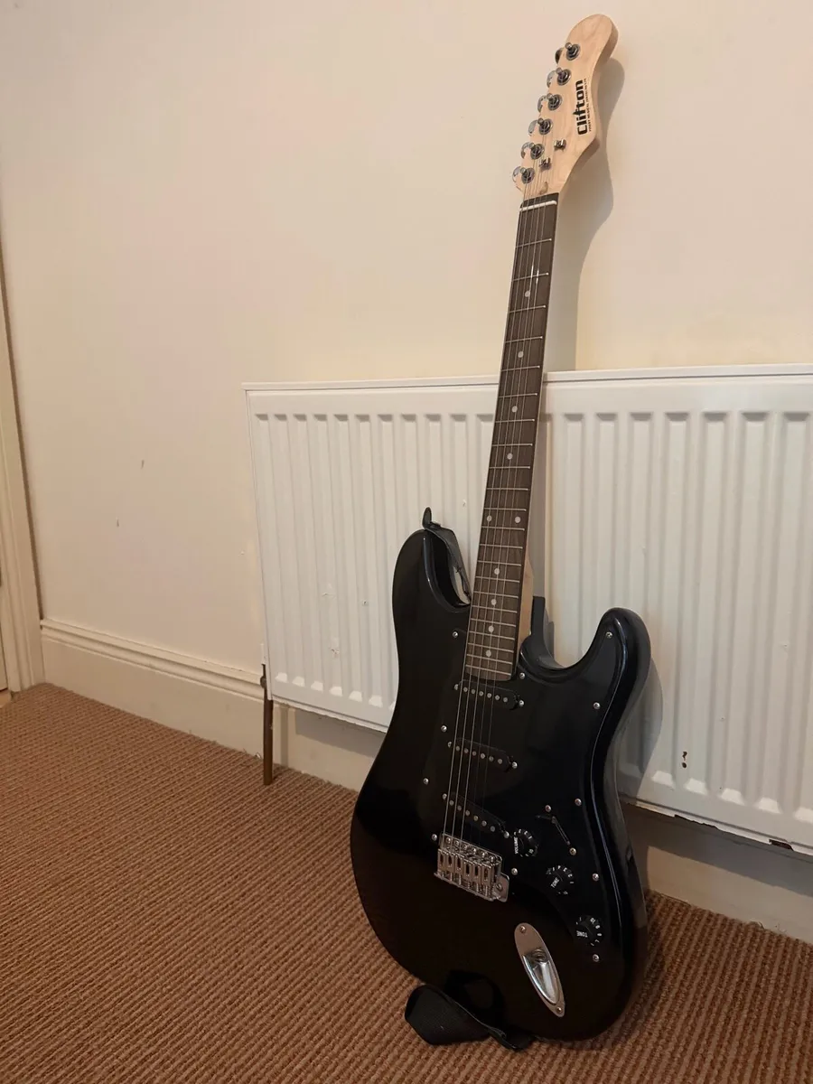 Citron Electric Guitar - Image 4