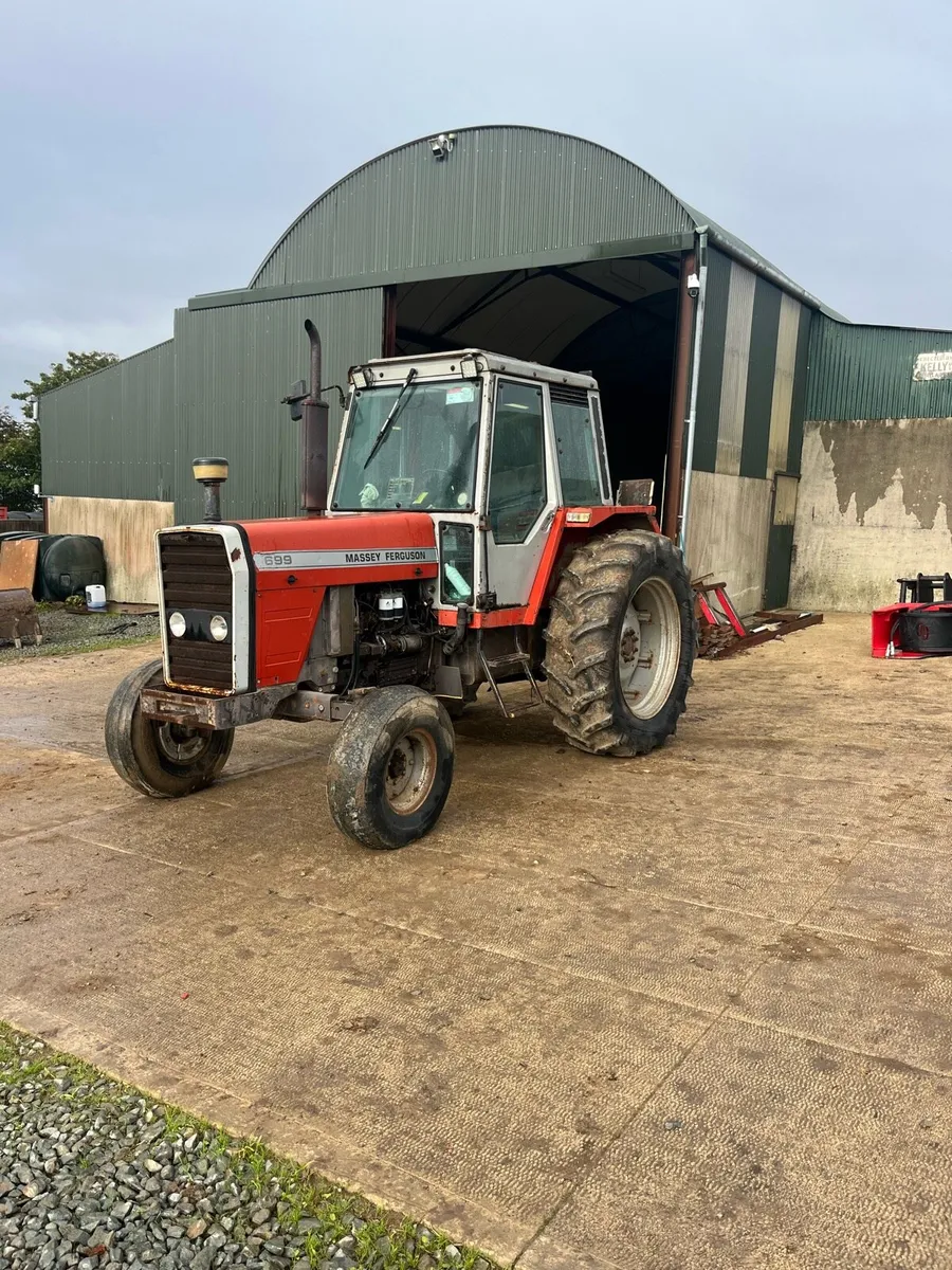 Massey Ferguson 699 - Image 1