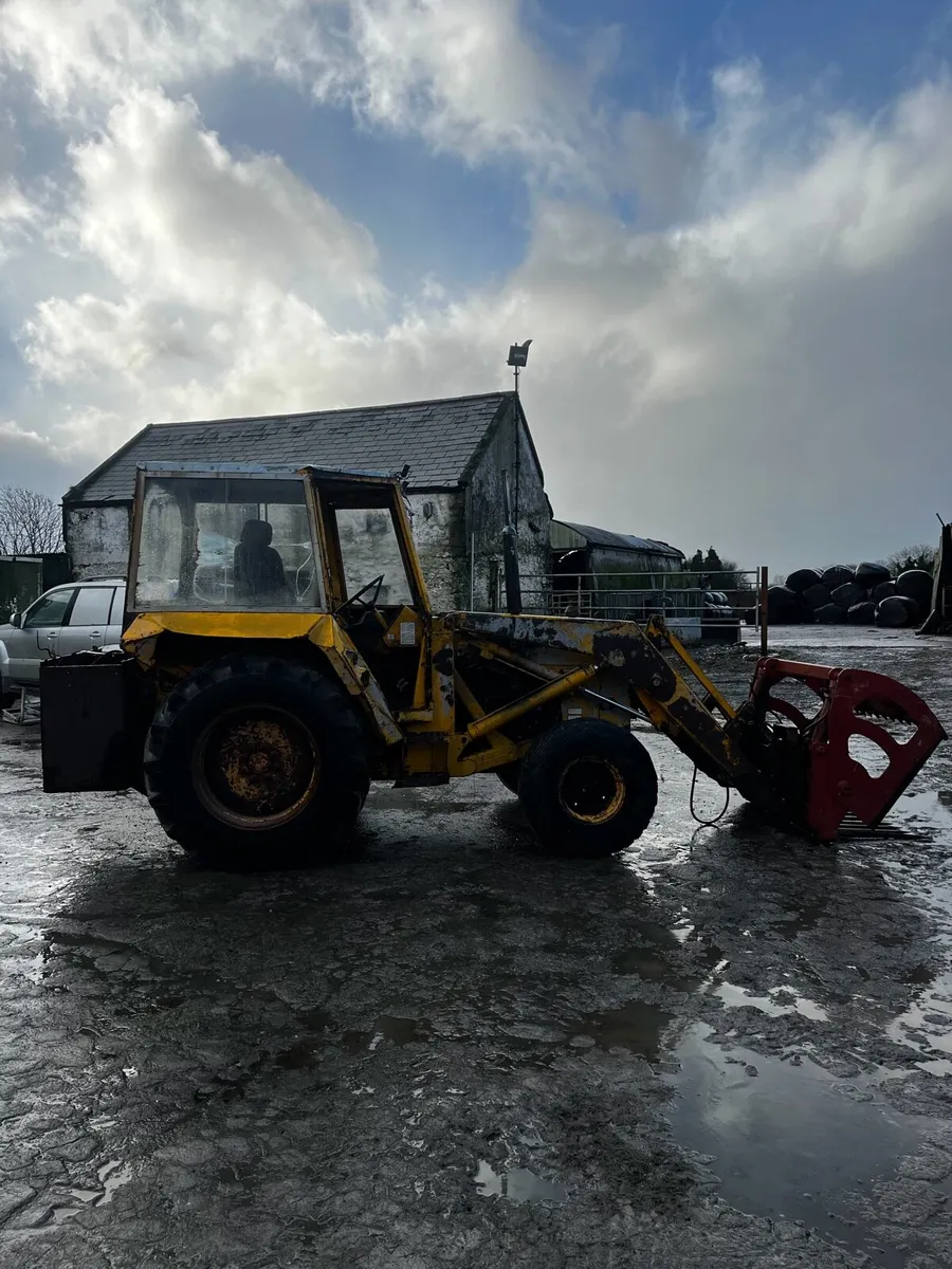 Massey 50b - Image 3