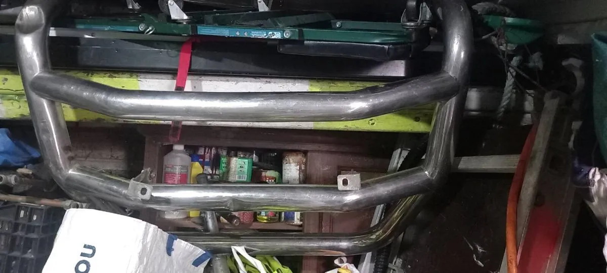Vw T5 bullbar for sale €100 - Image 1