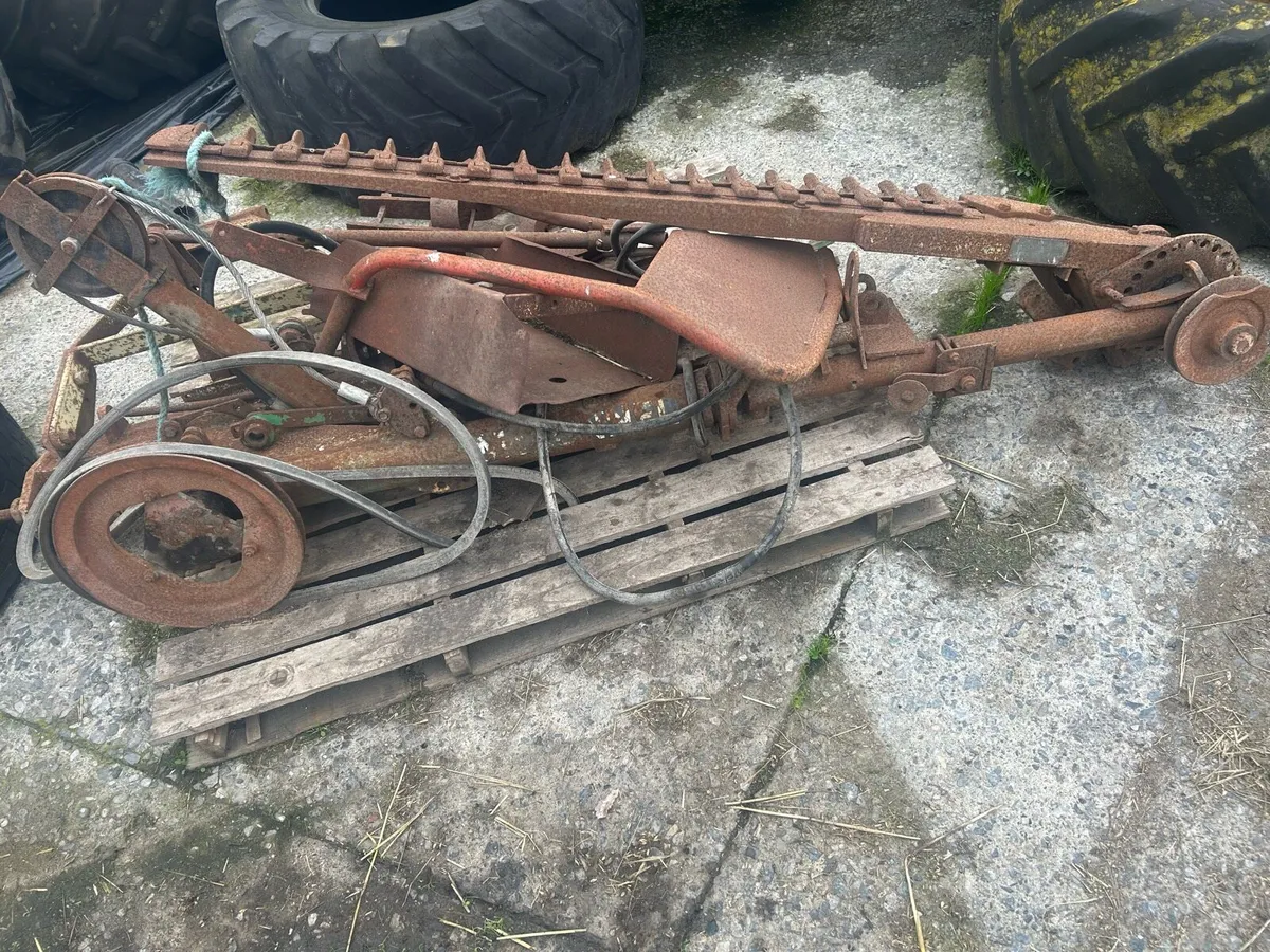 McConnel Finger Bar Hedgecutter - Image 1
