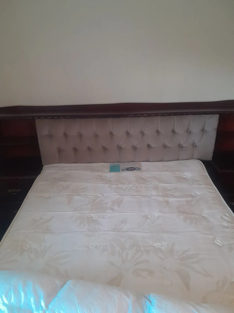 Bedroom Sale - Image 1