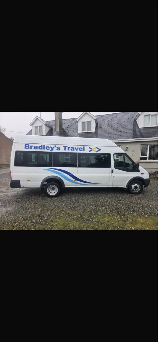 08 Ford Transit Minibus - Image 1