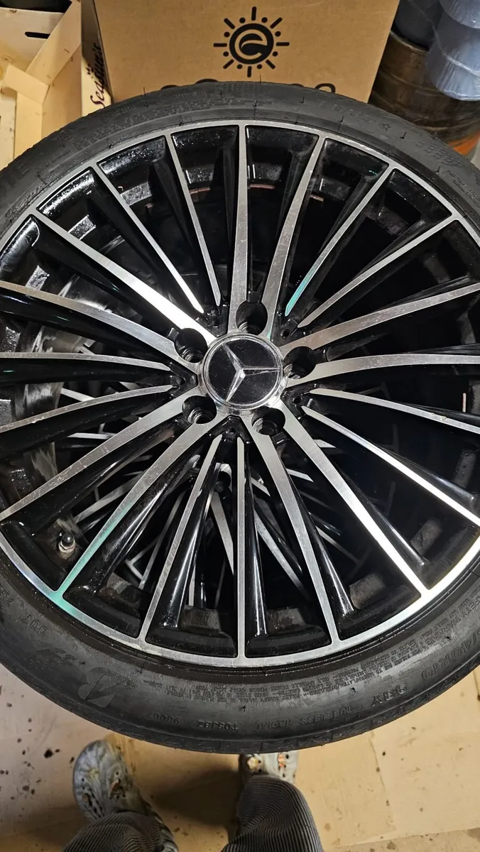 Alloys  19" Mercedes + 2 new Bridgestone - Image 1