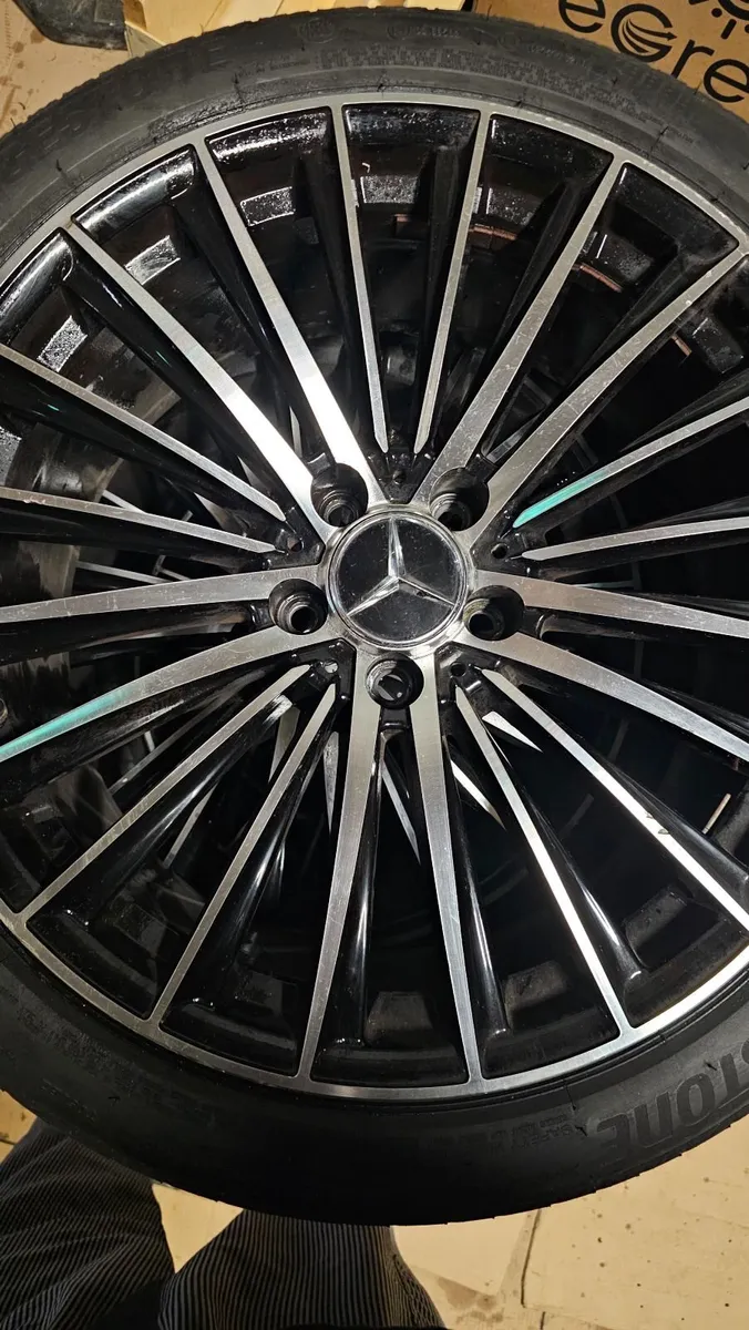 Alloys  19" Mercedes + 2 new Bridgestone - Image 2