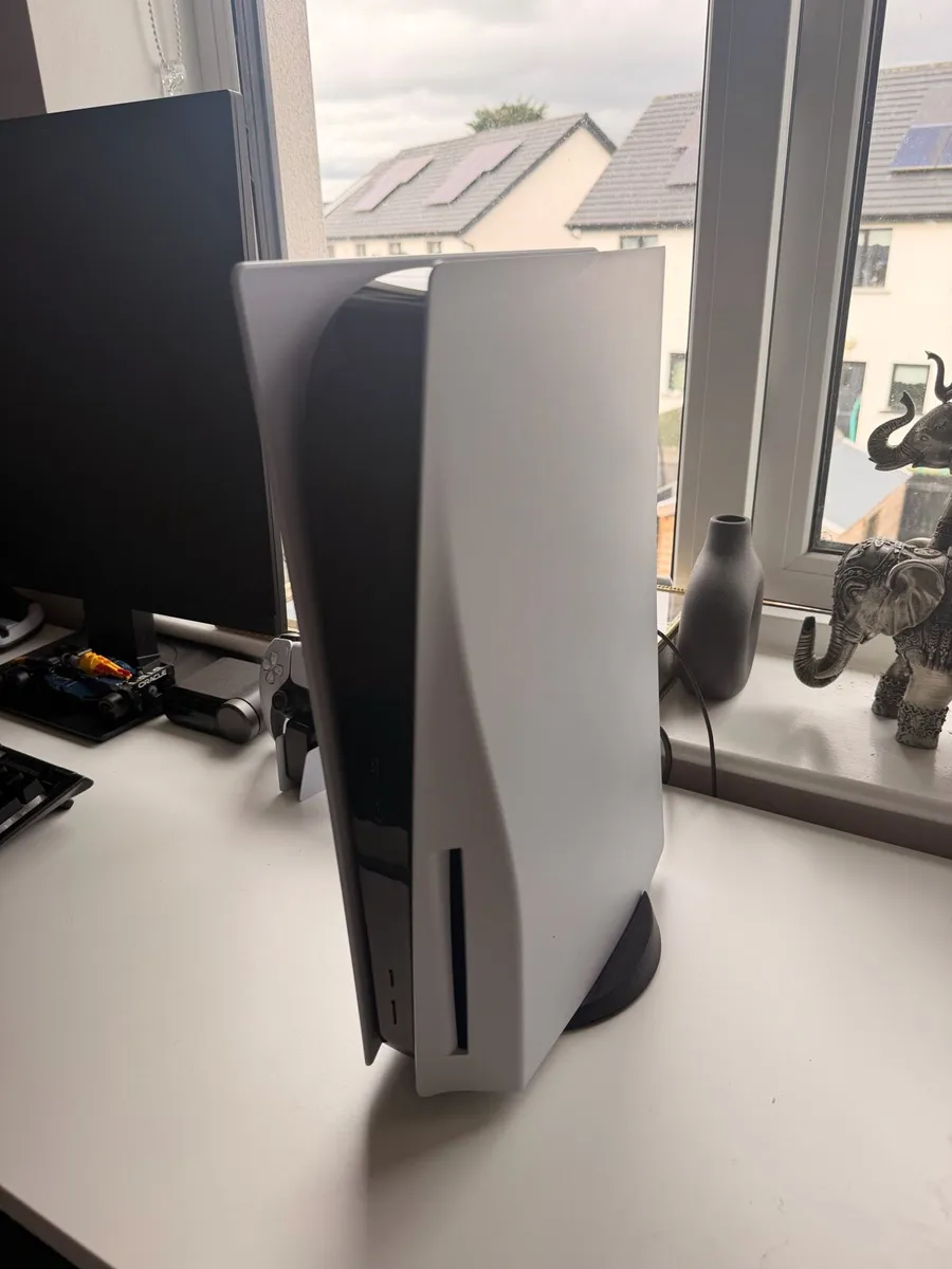 PlayStation 5 disc version - Image 1