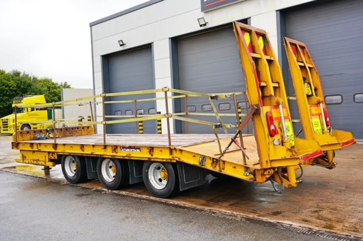 2006 CHIEFTAN DRAW-BAR 3 AXLE LOWLOADER - Image 4
