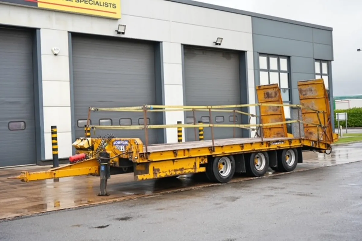 2006 CHIEFTAN DRAW-BAR 3 AXLE LOWLOADER - Image 1