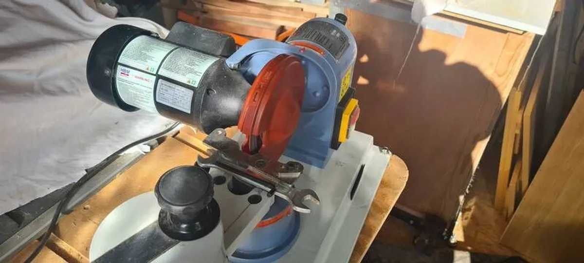 Saw Sharpening Machine - Image 3