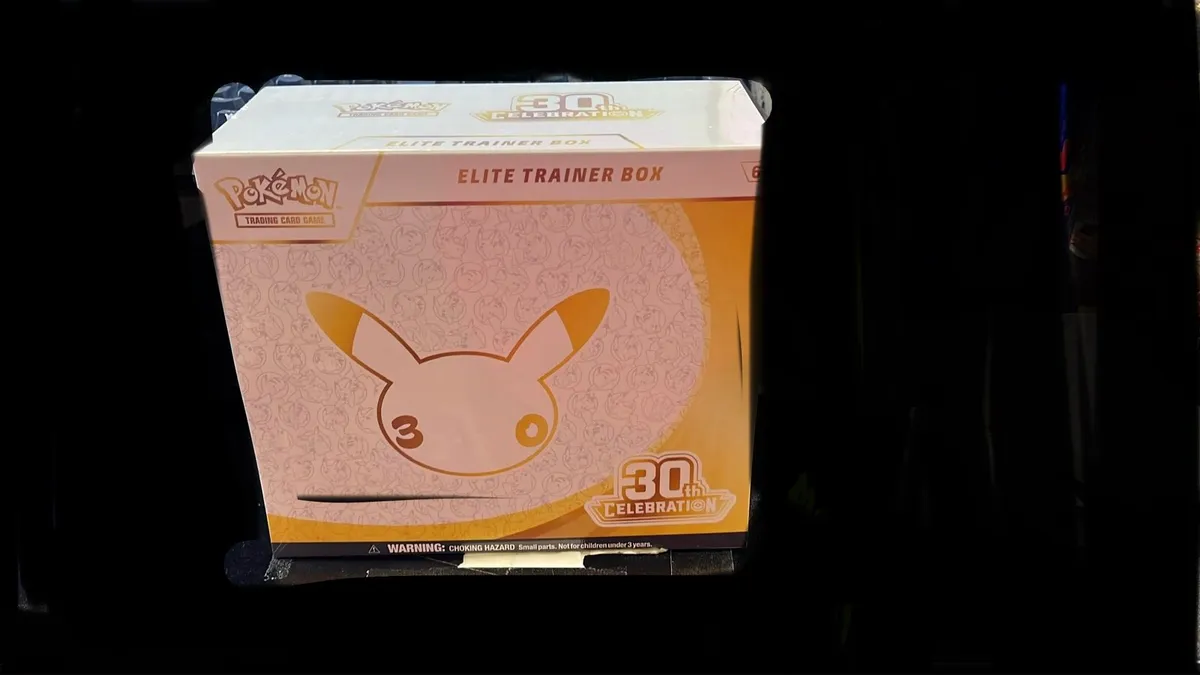 Pokemon 30th anniversary etb