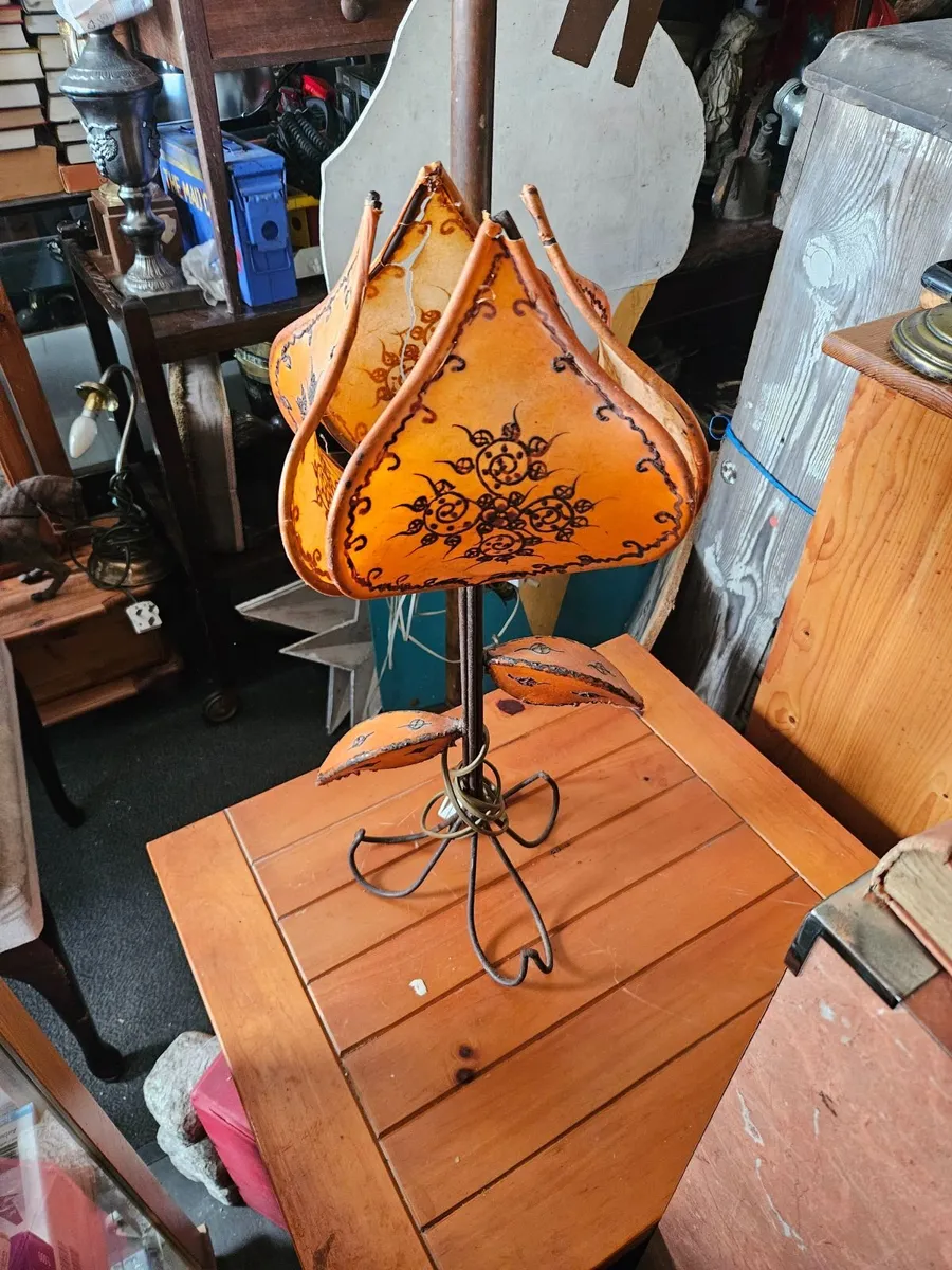 Vintage Retro Table Lamp - Image 1