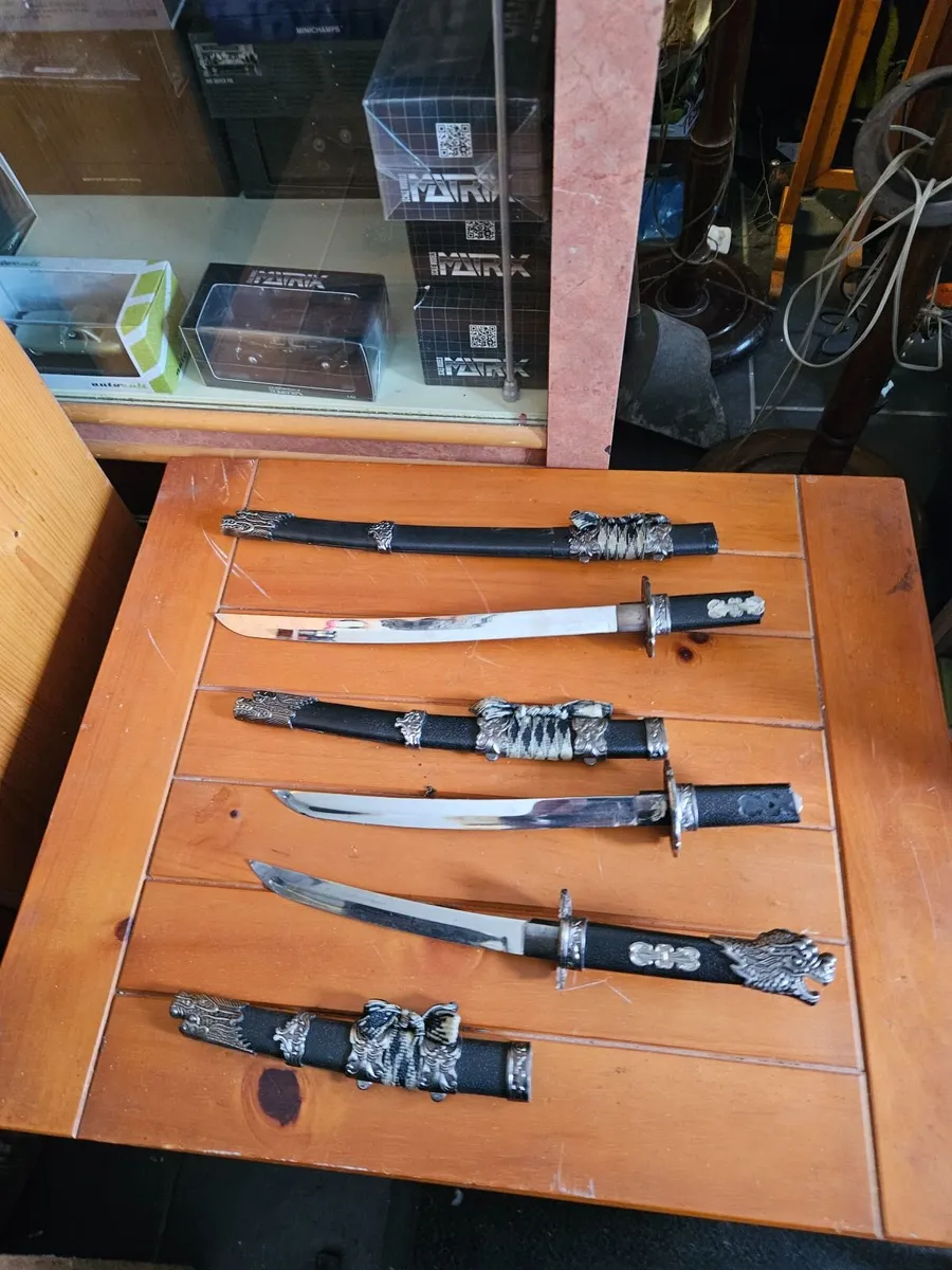 Display Swords - Image 3