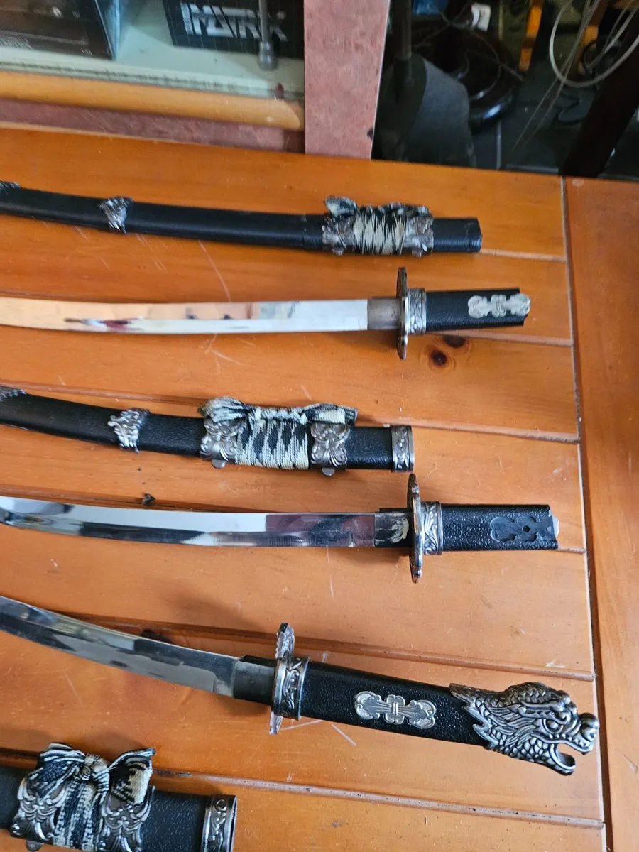 Display Swords - Image 4