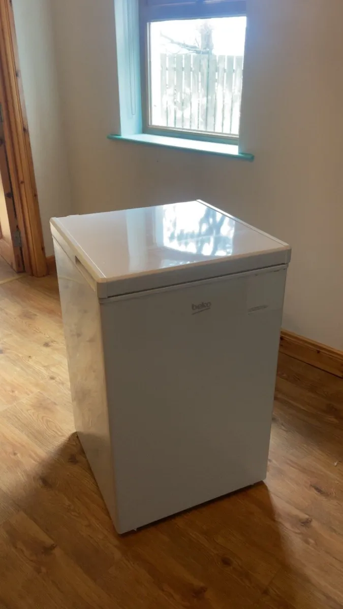 Chest freezer - Image 1