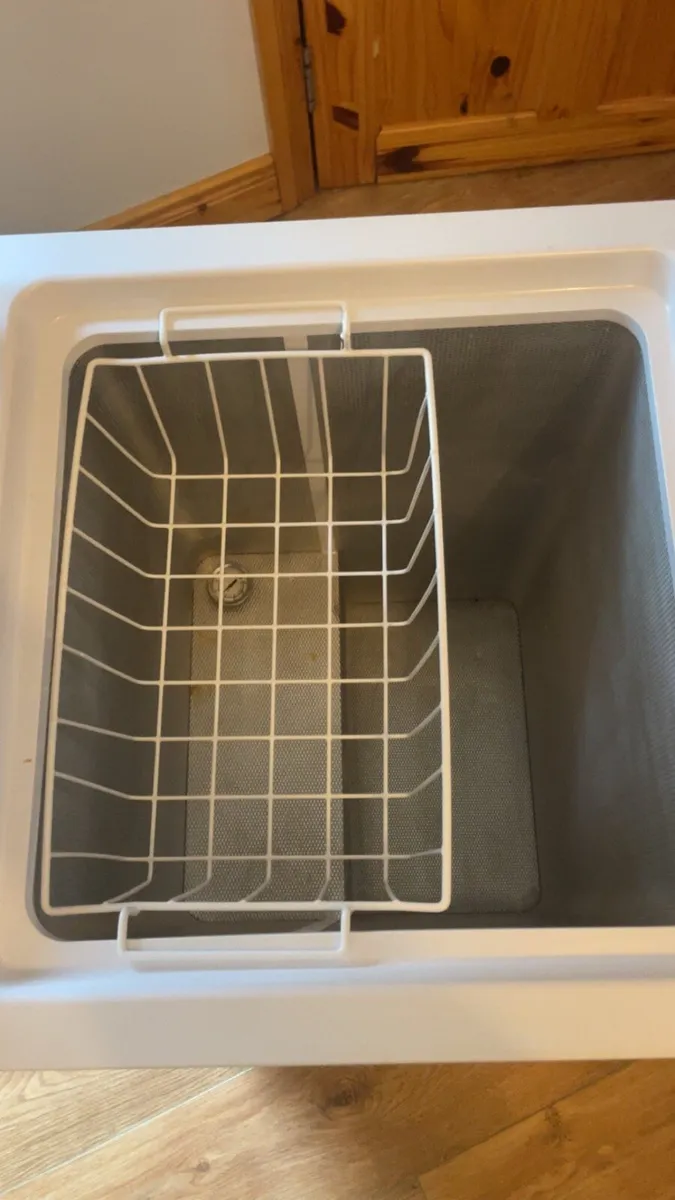 Chest freezer - Image 2