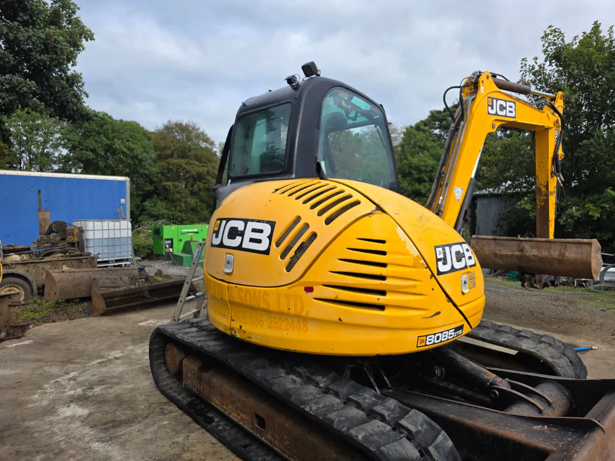 Jcb 8085 zts - Image 2